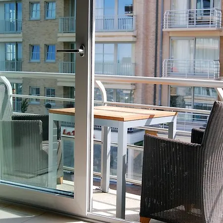 Residentie Hof Vlaanderen * 니우포르트